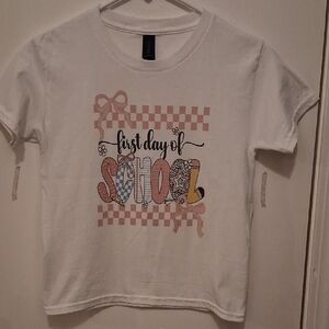 Gildan Kids First Day of School T-Shirt - White and Pink